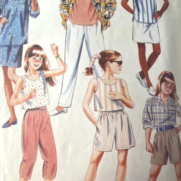 Vtg McCalls 3620 Top Skirt Short Pant Pattern Medium Girl Variations Cropped - Picture 1 of 6